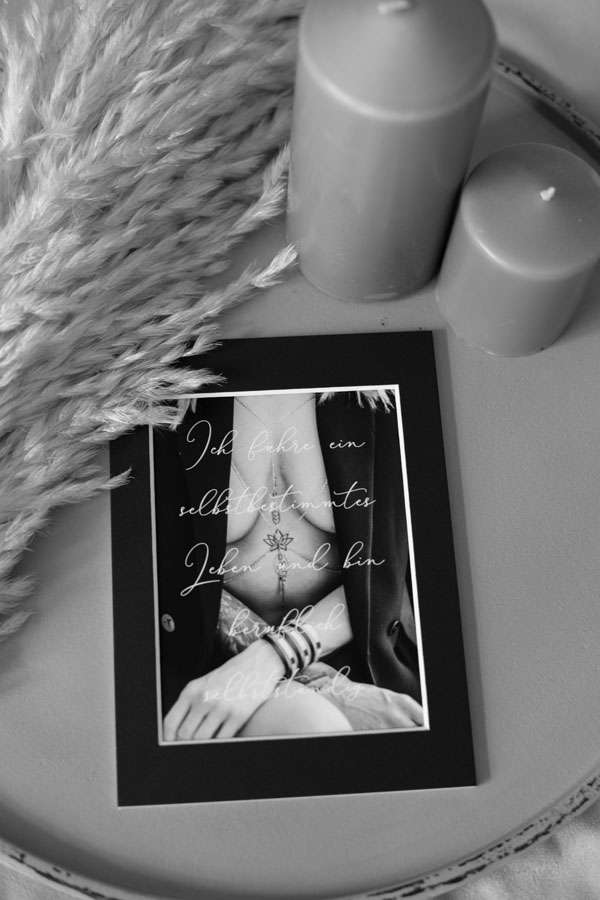 Dein weibliches Boudoir-Shooting im Berlin